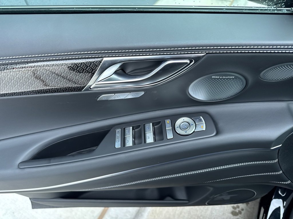 New 2026 Genesis GV80 3.5T e-SC image 18