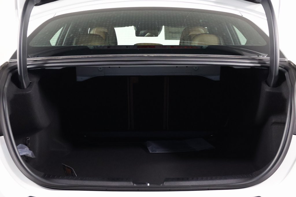New 2027 Mercedes-Benz E 350 Sedan image 8