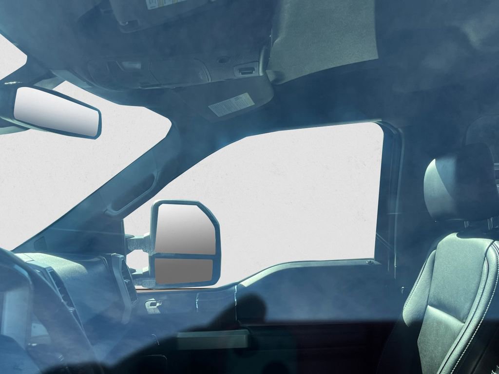 Used 2017 Ford F150 Lariat w/ Equipment Group 502A Luxury image 4