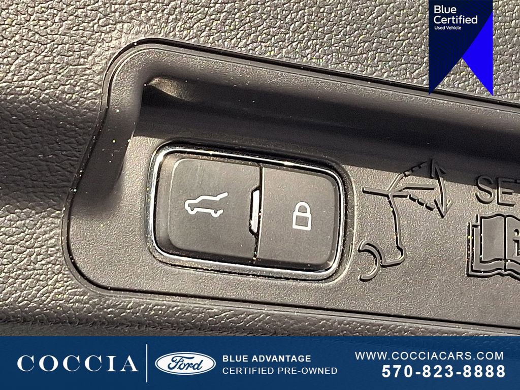 Certified 2022 Ford Explorer XLT w/ Equipment Group 202A AWD/4WD image 29