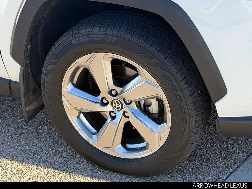 Used 2020 Toyota RAV4 Limited w/ Limited Grade Weather Package AWD/4WD image 10