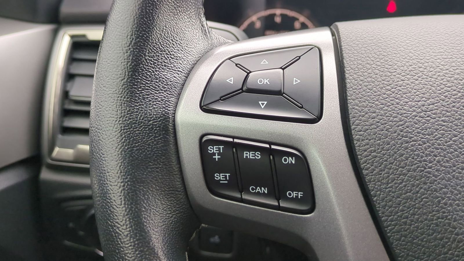 Certified 2019 Ford Ranger XLT w/ Equipment Group 301A Mid image 25