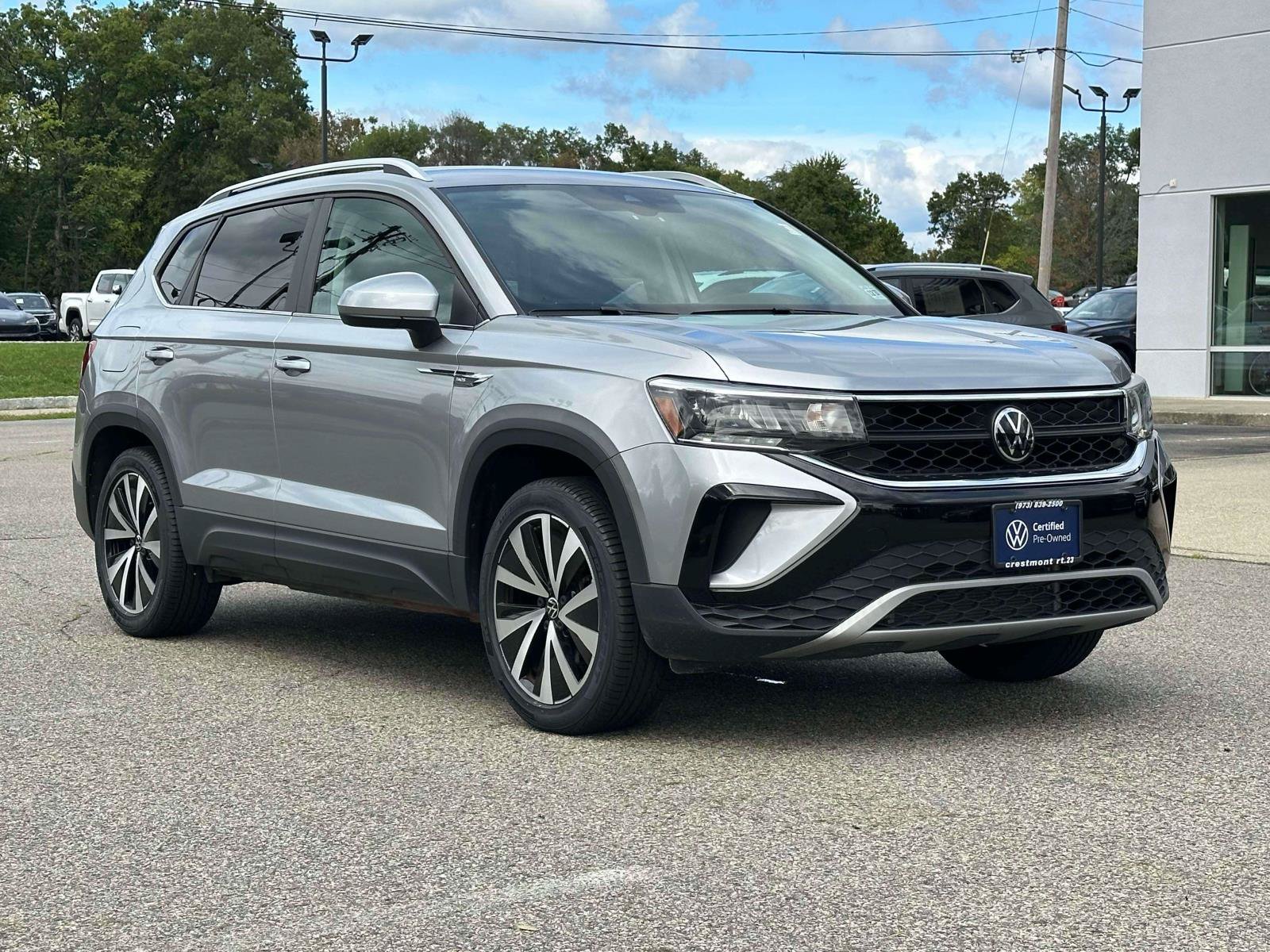 Certified 2023 Volkswagen Taos SE AWD/4WD image 2