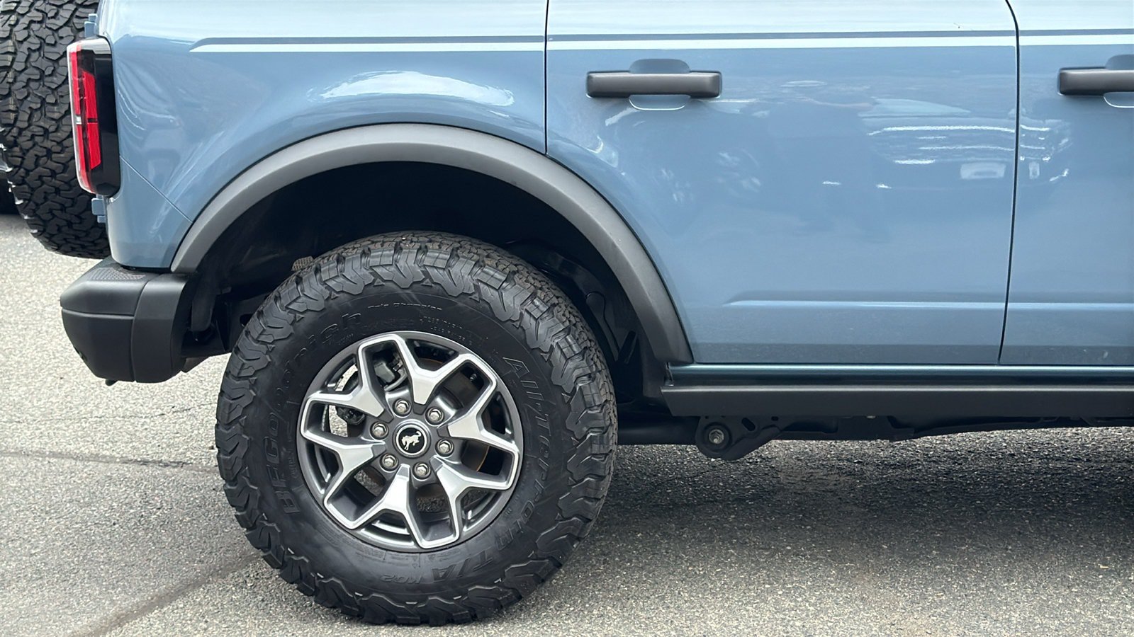 Certified 2025 Ford Bronco Badlands AWD/4WD image 5