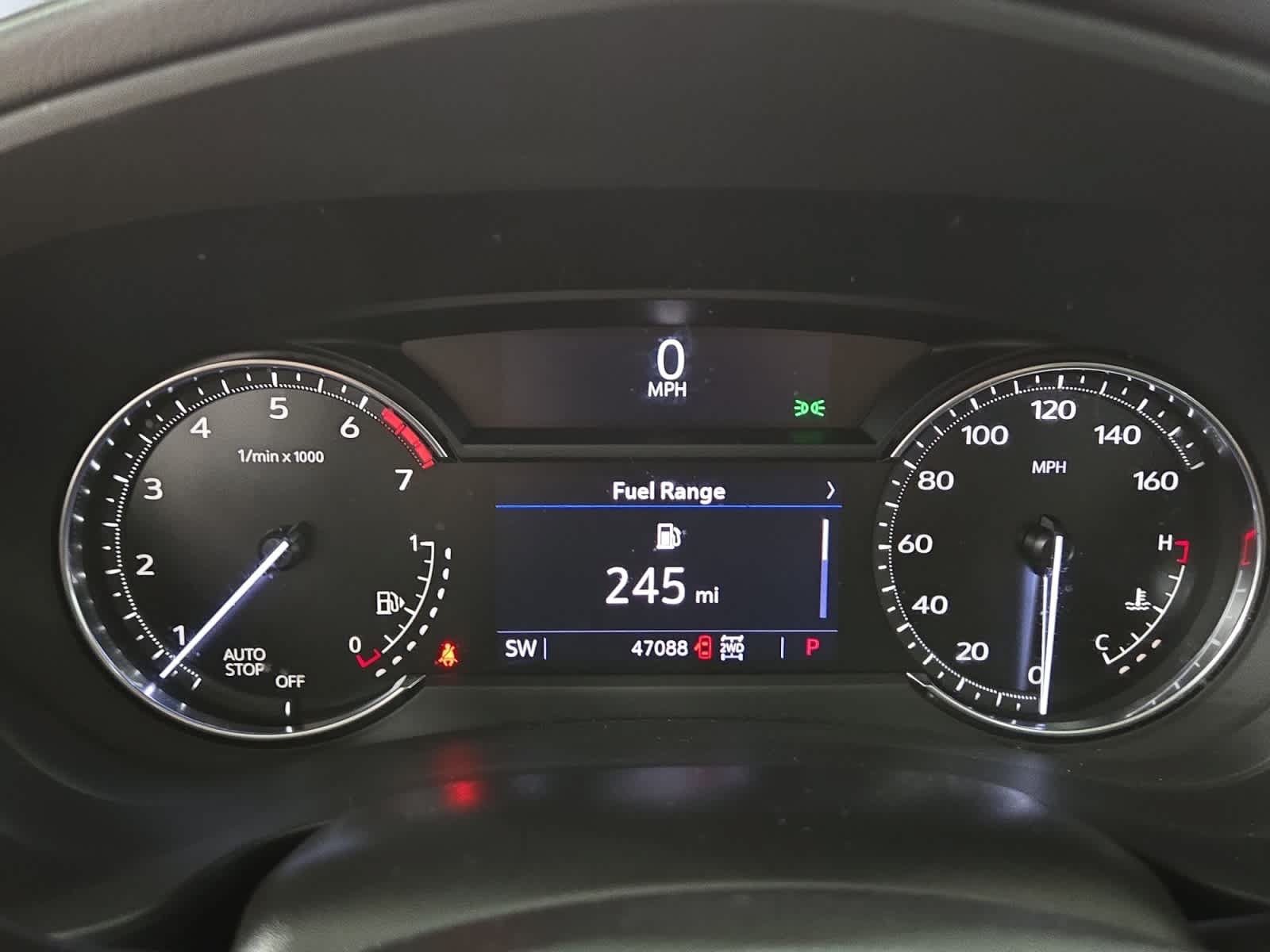 Used 2022 Cadillac XT4 Luxury AWD/4WD image 5
