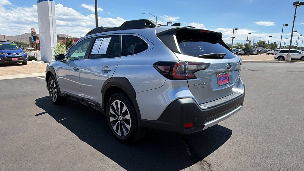 Used 2024 Subaru Outback Limited AWD/4WD image 5