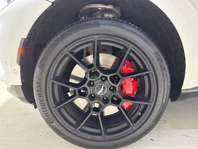 Used 2021 Aston Martin DBX image 11