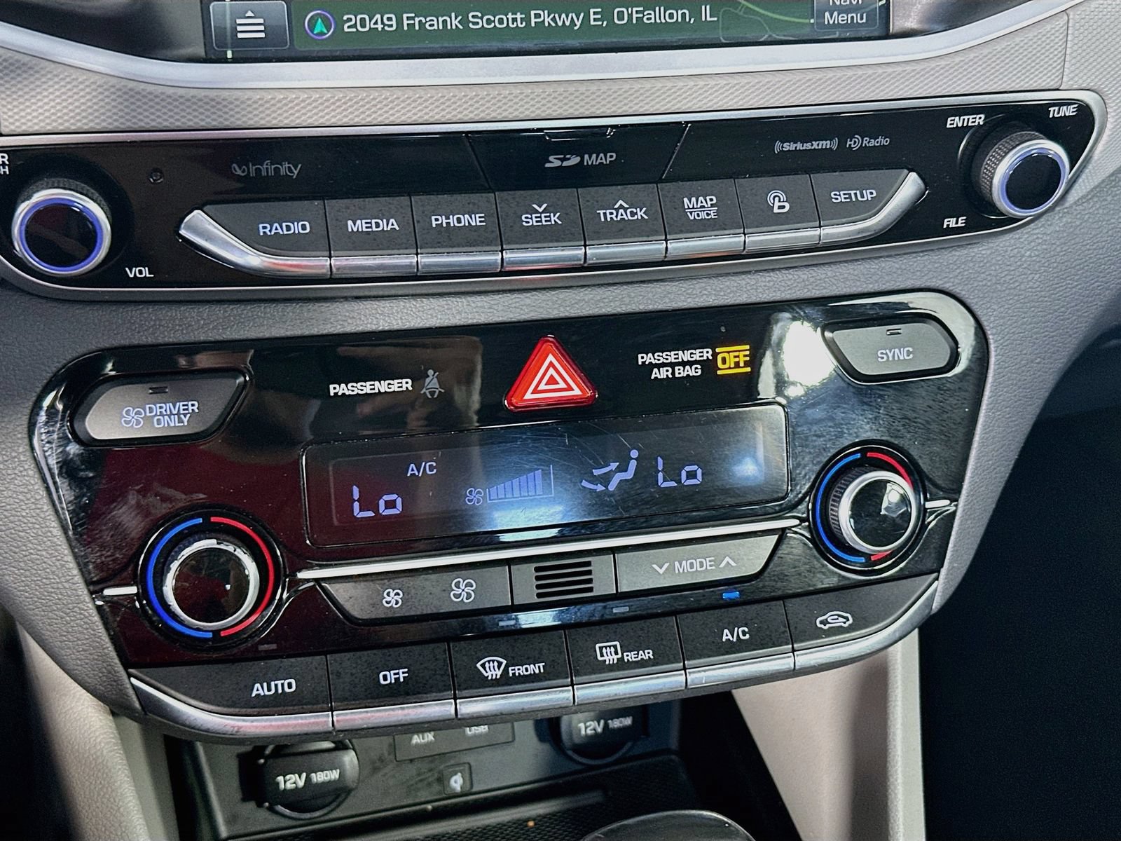 Used 2018 Hyundai Ioniq Limited w/ Limited Ultimate Package 03 FWD image 16