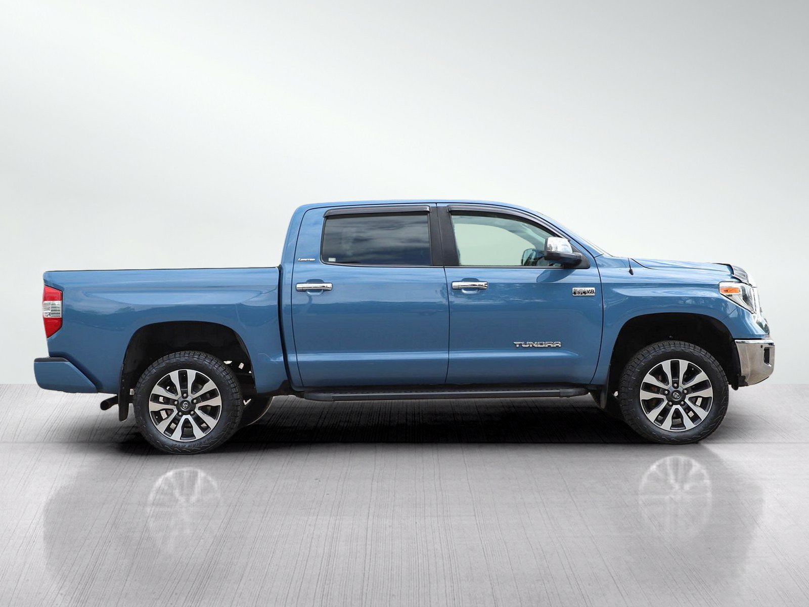 Used 2019 Toyota Tundra Limited AWD/4WD image 6
