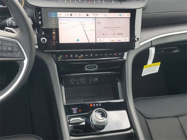 New 2026 Jeep Grand Cherokee Limited AWD/4WD image 15