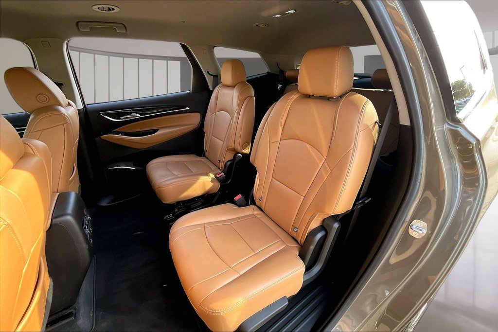 Used 2020 Buick Enclave Premium w/ Surround and Sites Package FWD image 28