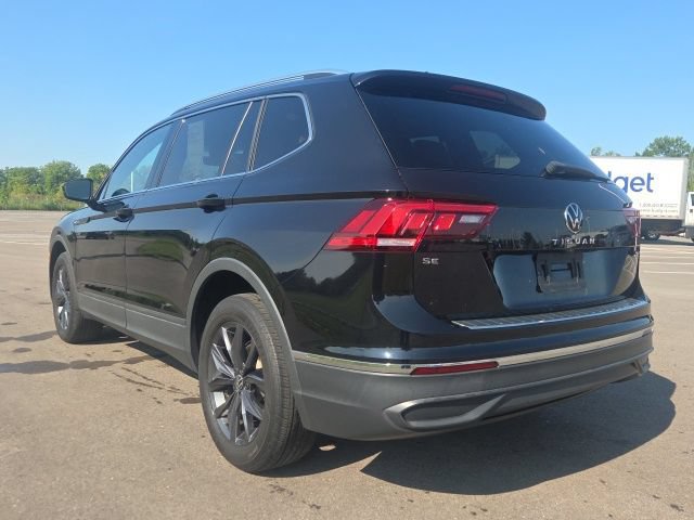 Used 2022 Volkswagen Tiguan SE AWD/4WD image 15