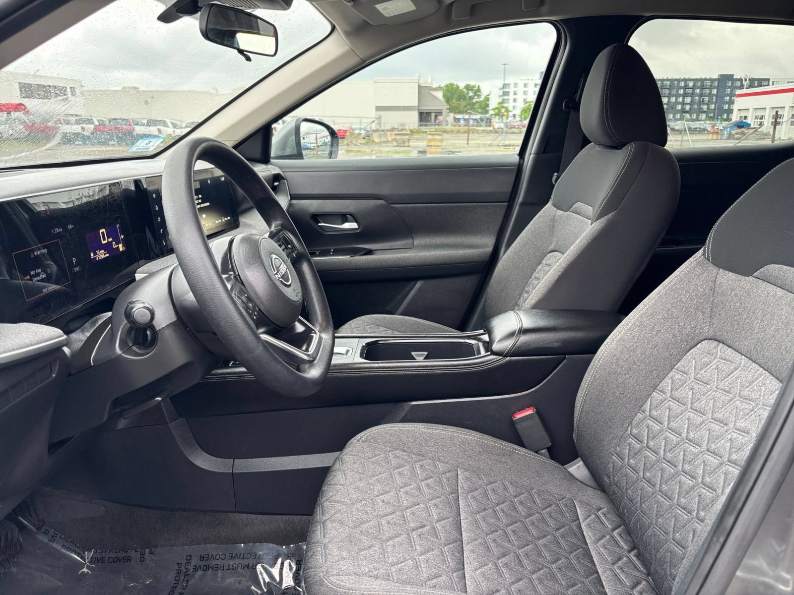 Used 2025 Nissan Kicks SV AWD/4WD image 22