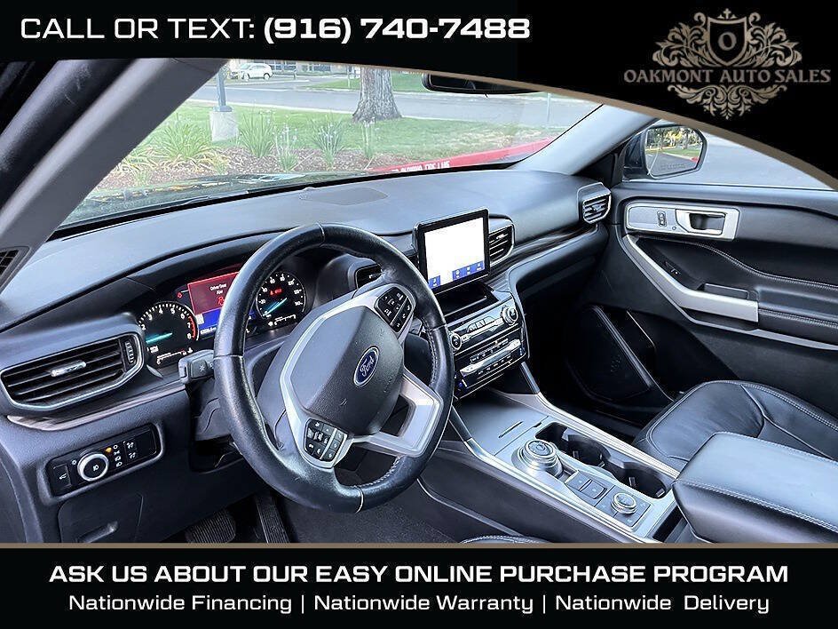 Used 2023 Ford Explorer Limited AWD/4WD image 18