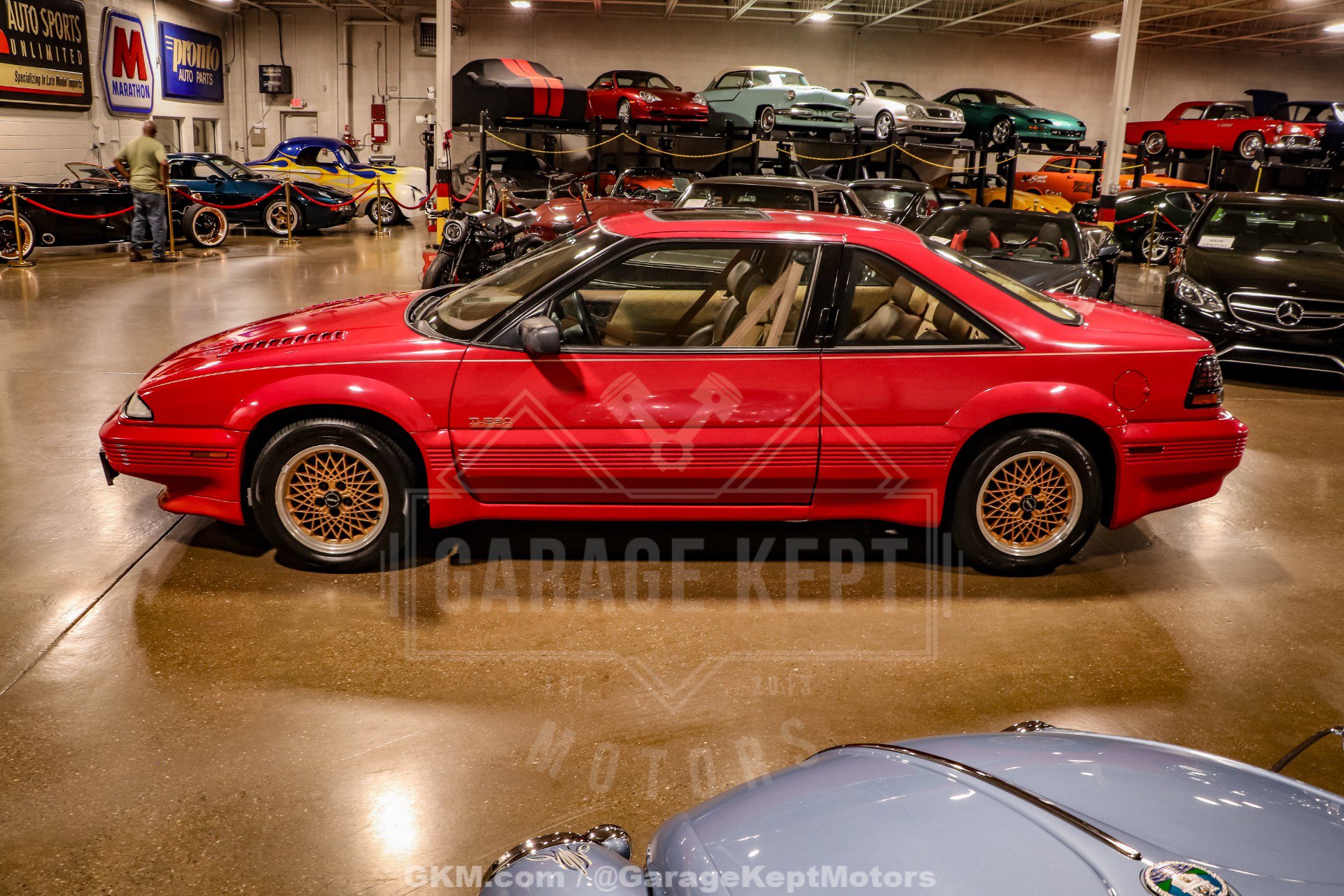 Used 1990 Pontiac Grand Prix SE FWD image 5