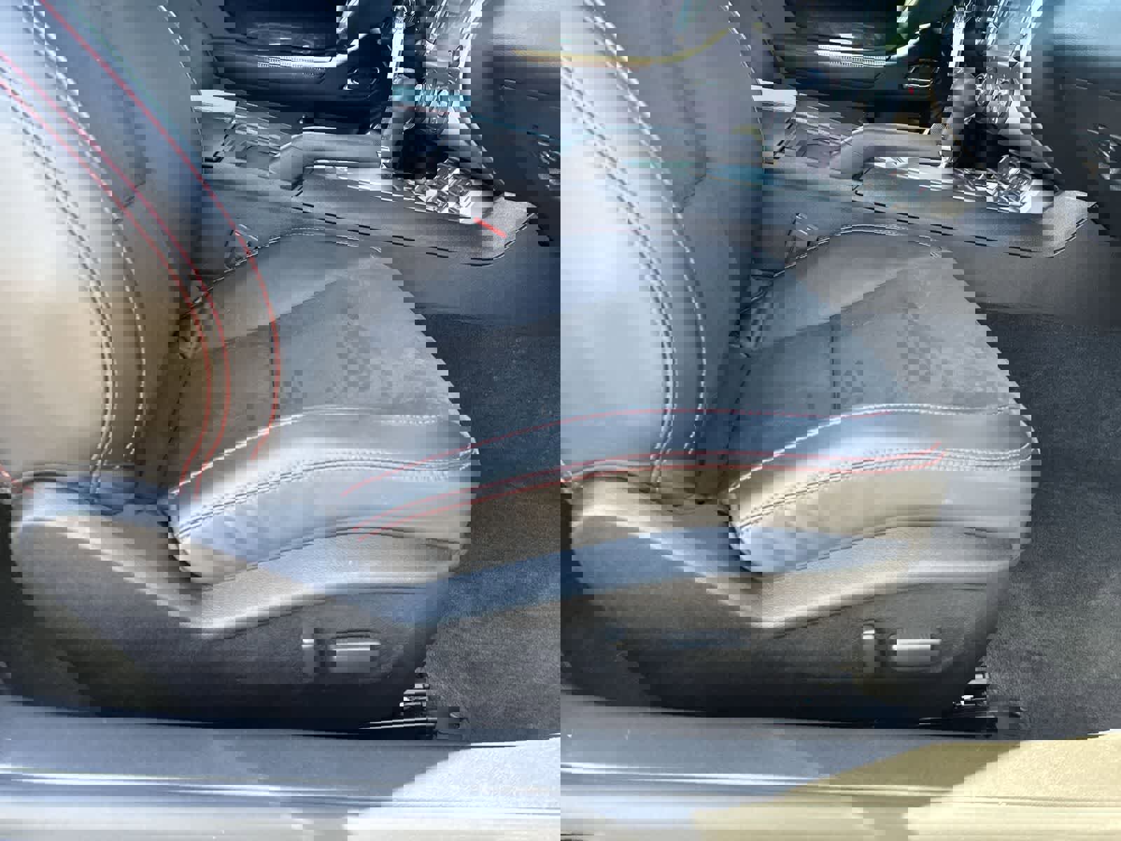 Used 2013 Chevrolet Camaro ZL1 image 12