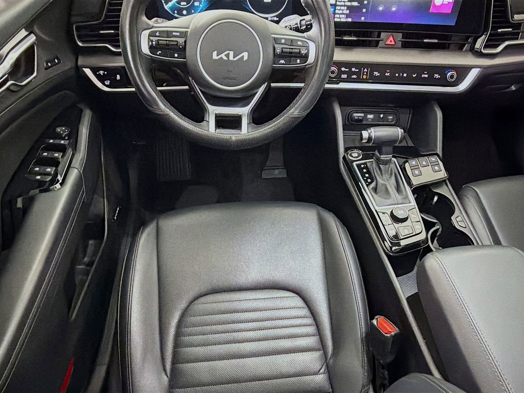 Used 2025 Kia Sportage SX image 27