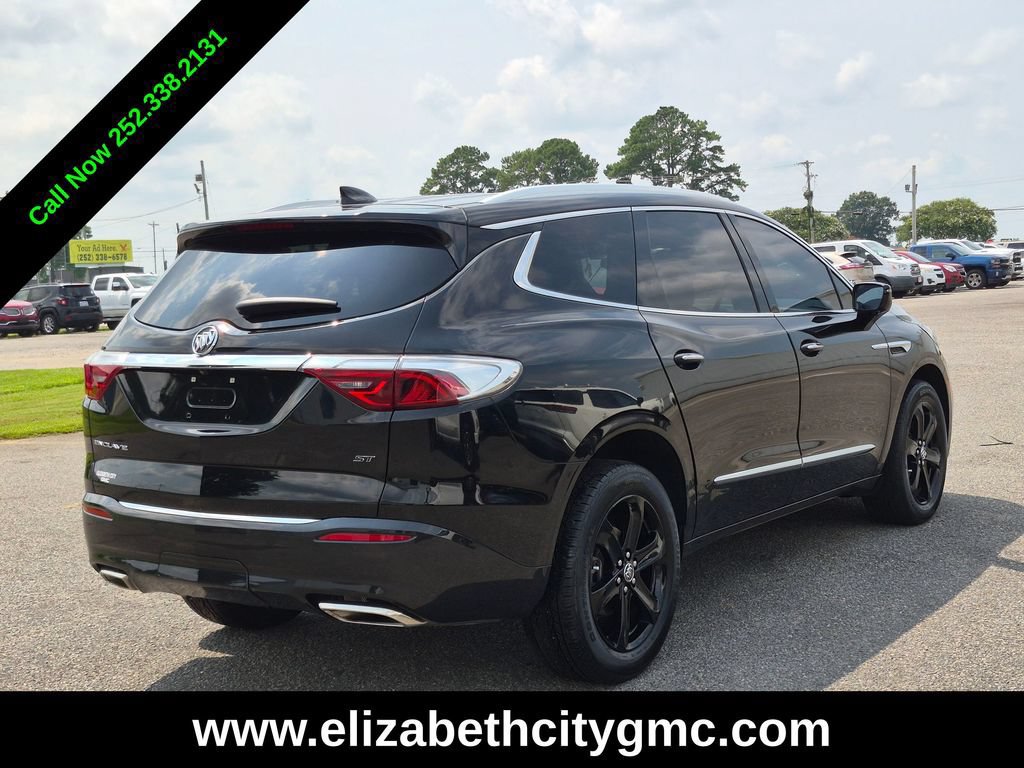 Used 2023 Buick Enclave Essence w/ Sport Touring Edition FWD image 6