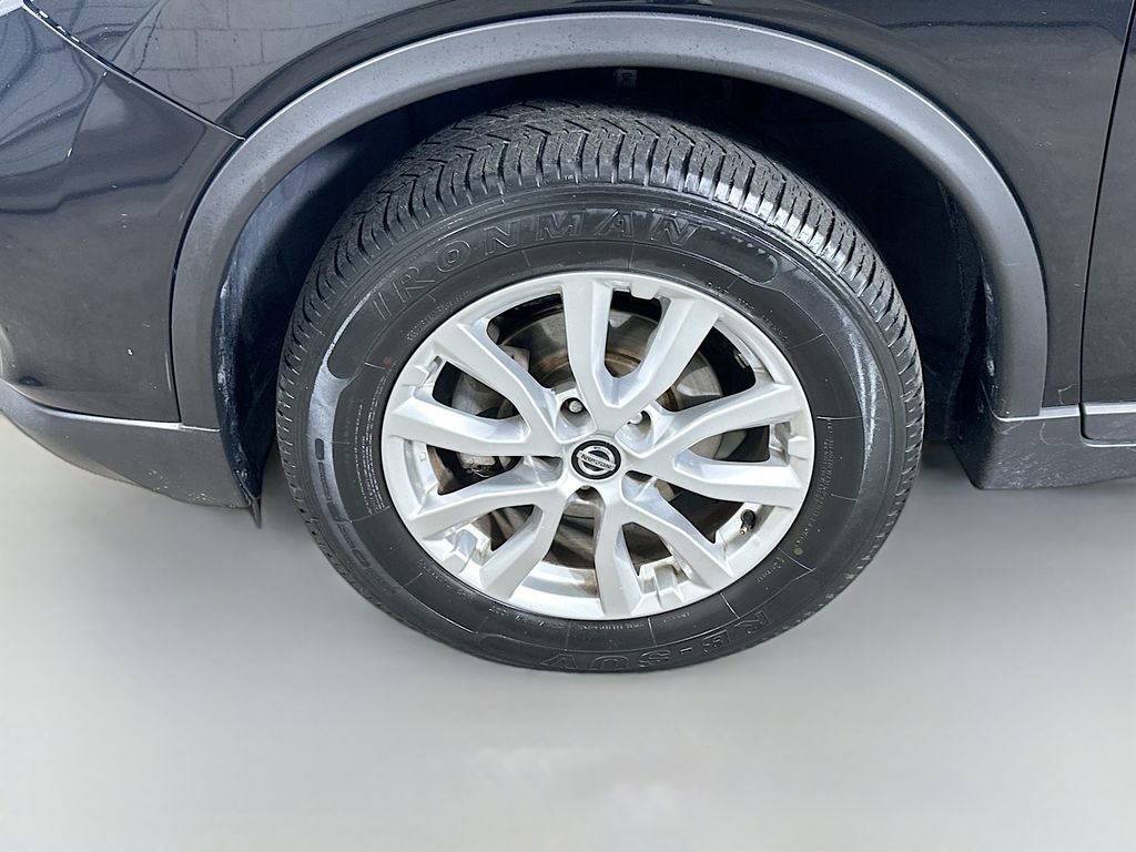 Used 2019 Nissan Rogue SV AWD/4WD image 8