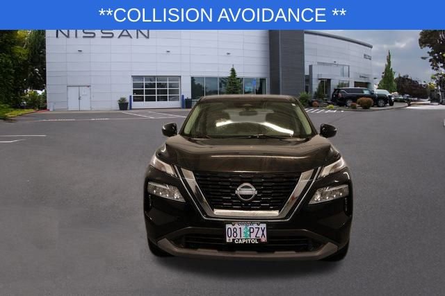 Certified 2023 Nissan Rogue SV image 3