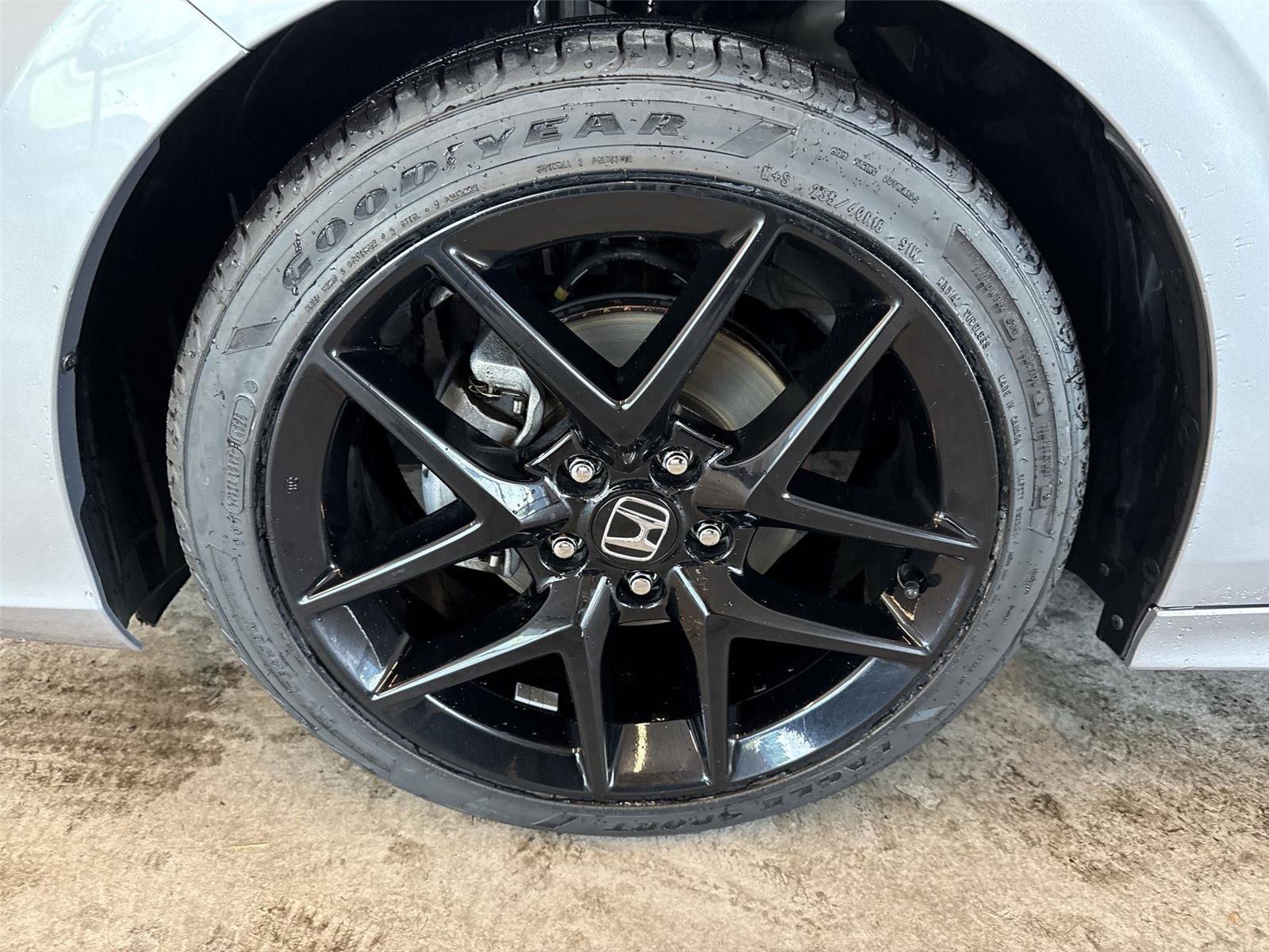 Used 2023 Honda Civic Sport image 18