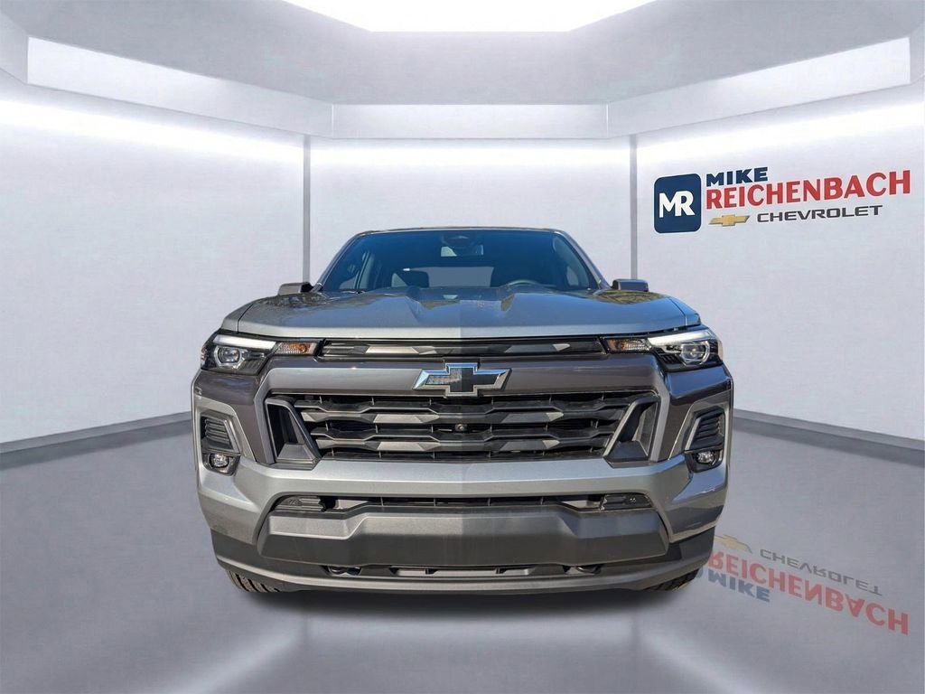 New 2025 Chevrolet Colorado LT w/ LT Convenience Package AWD/4WD image 10