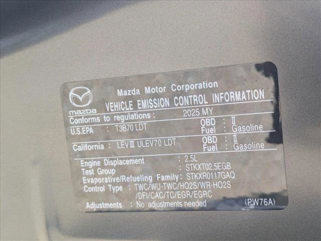 New 2025 MAZDA CX-5 Signature image 16