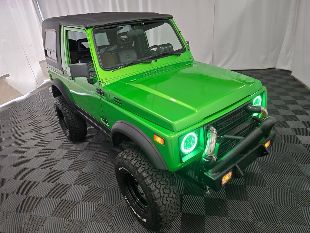 Used 1988 Suzuki Samurai 4WD Soft Top image 11