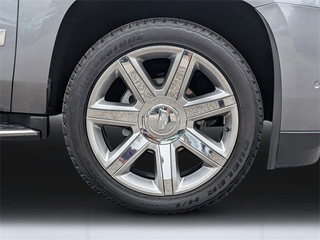 Used 2018 Cadillac Escalade Luxury image 11