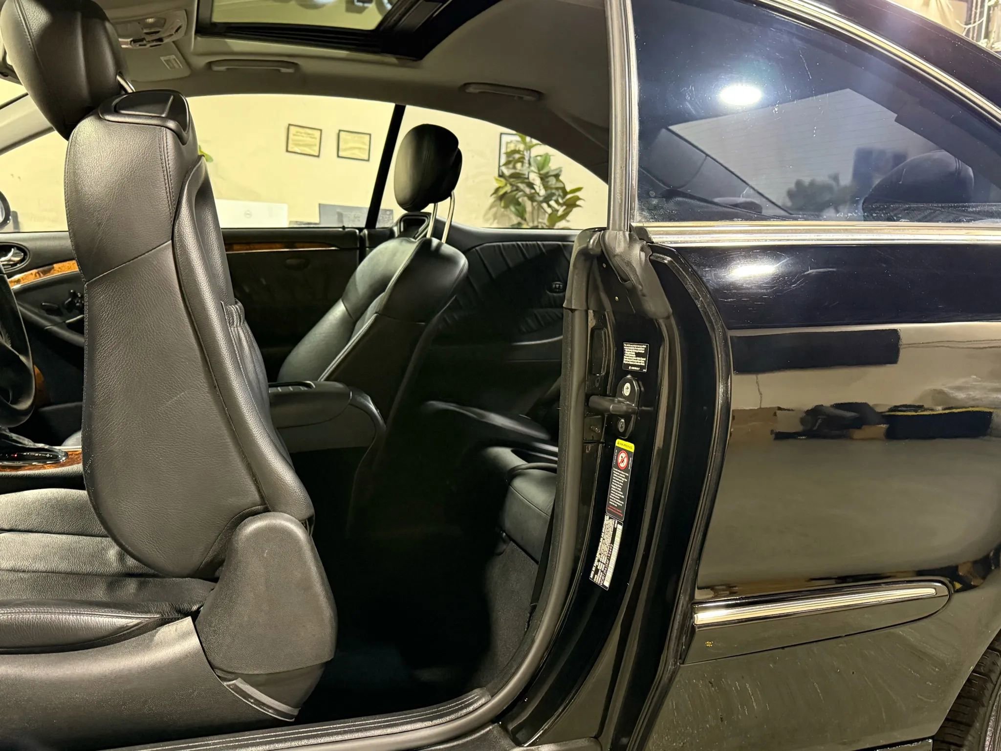 Used 2006 Mercedes-Benz CLK 350 Coupe image 11