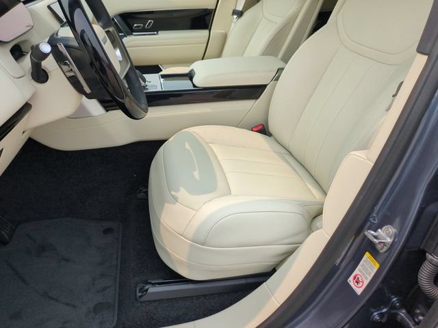New 2026 Land Rover Range Rover SE AWD/4WD image 12