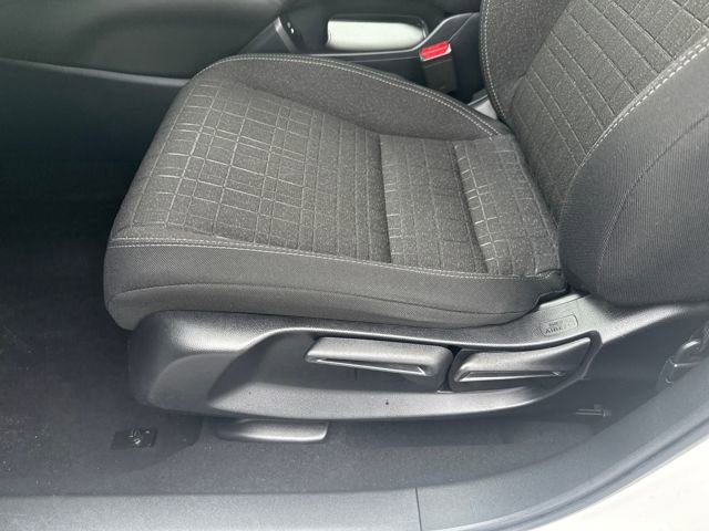 Used 2024 Honda HR-V LX image 11