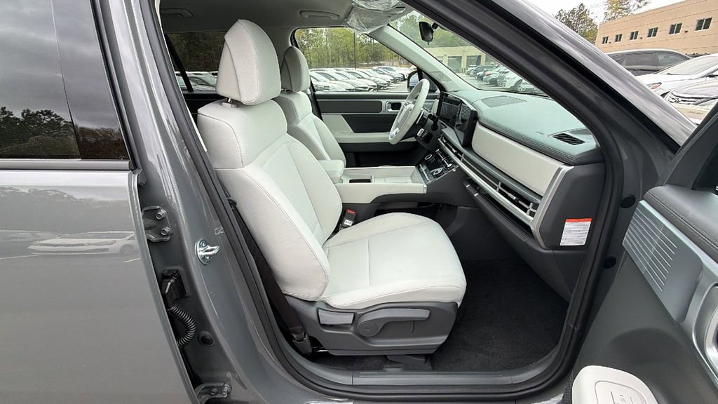 New 2026 Hyundai Santa Fe SE image 13