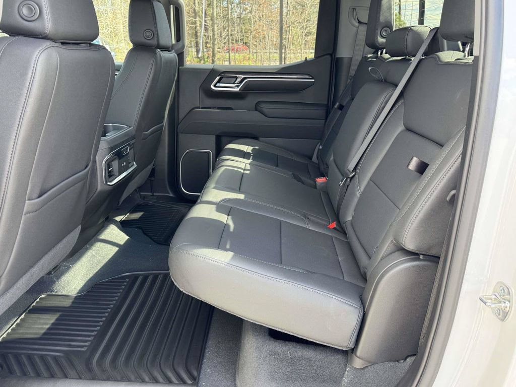 New 2026 Chevrolet Silverado 1500 LTZ w/ LTZ Premium Package AWD/4WD image 16