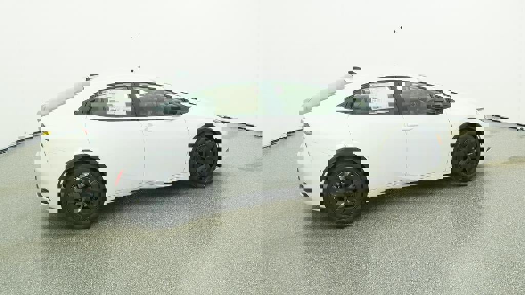 New 2026 Toyota Prius LE image 10