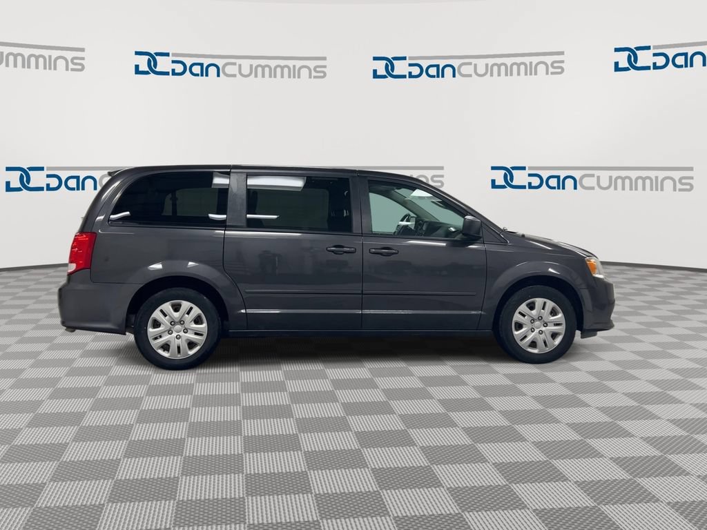 Used 2017 Dodge Grand Caravan SE w/ Power Window Group FWD image 9