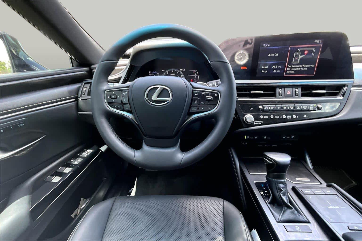 Used 2022 Lexus ES 350 w/ Premium Package FWD image 6