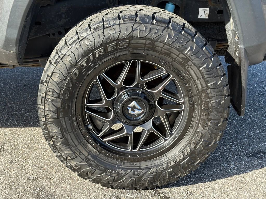 Used 2019 Toyota Tacoma TRD Off-Road image 23