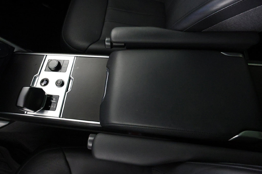 Used 2023 Land Rover Range Rover SV AWD/4WD image 42