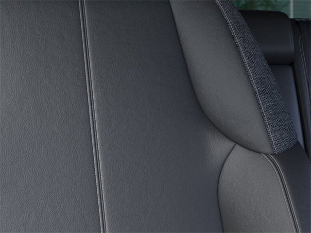 New 2025 Cadillac Optiq Luxury 1 image 21