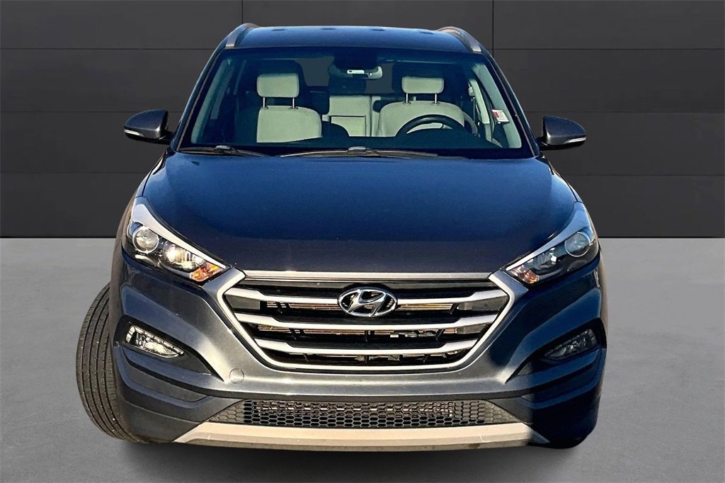 Used 2018 Hyundai Tucson Sport image 3