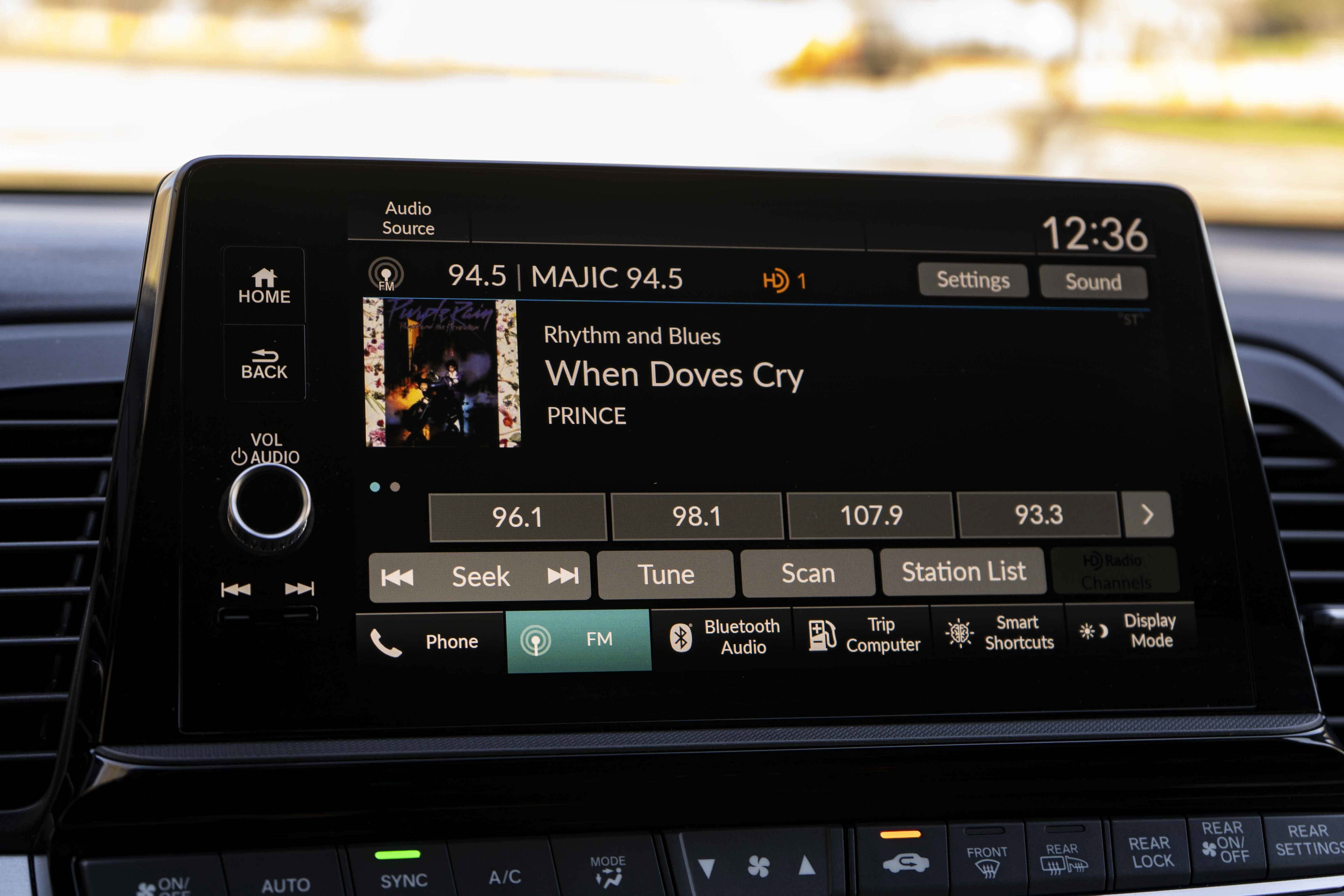 Used 2025 Honda Odyssey Sport-L image 30