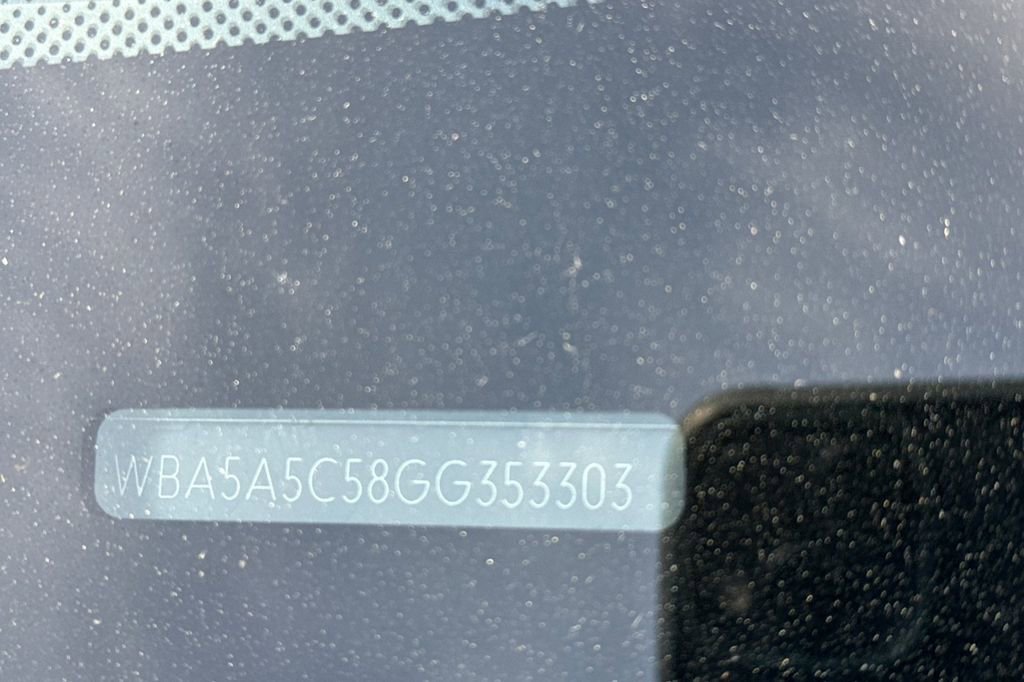 Used 2016 BMW 528i Sedan image 3