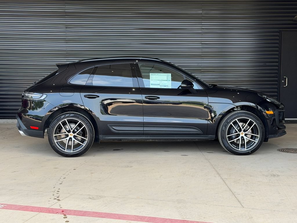 New 2026 Porsche Macan AWD/4WD image 8