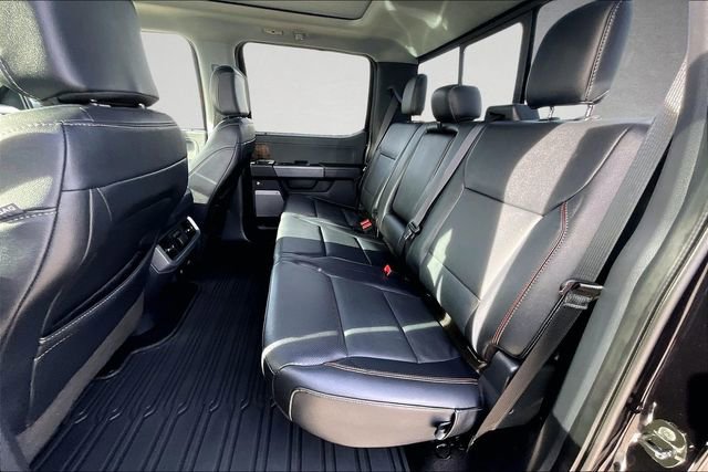 Used 2022 Ford F150 Lariat w/ Equipment Group 502A High image 26