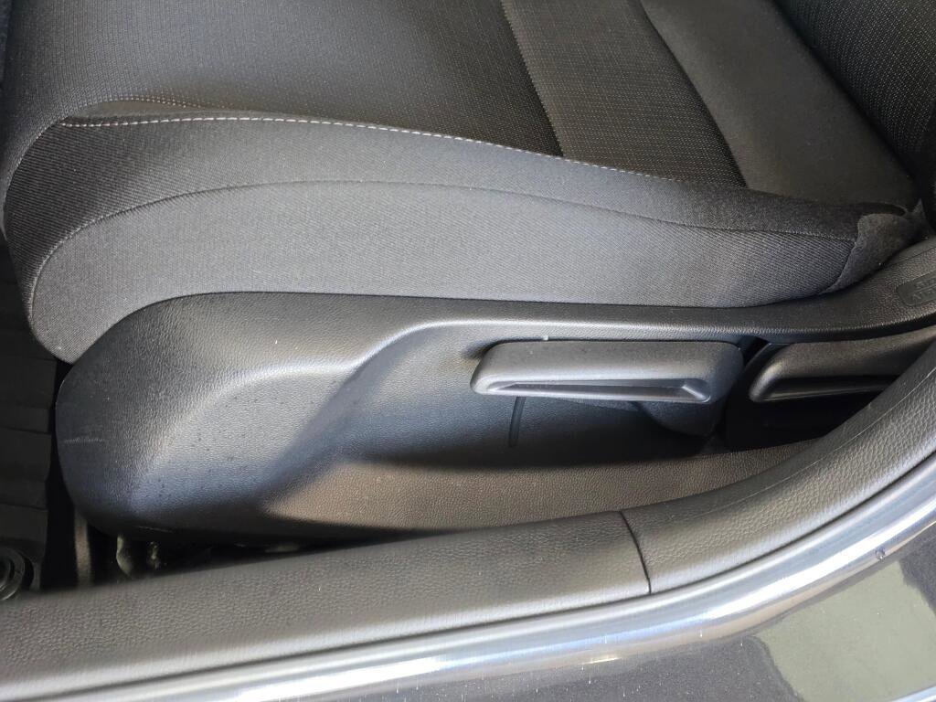 Used 2025 Honda Civic LX image 22