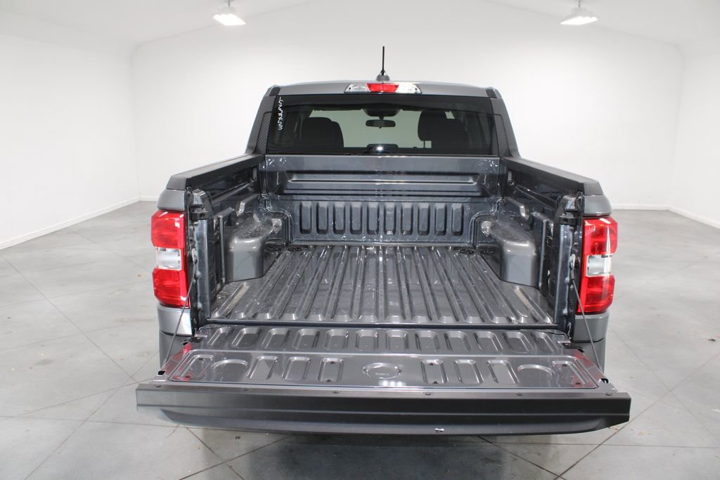New 2025 Ford Maverick XLT w/ XLT Luxury Package image 16