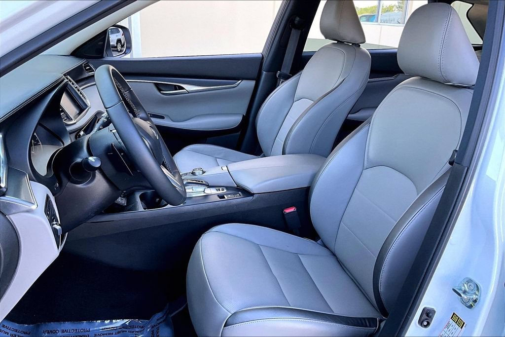 Certified 2024 INFINITI QX50 Luxe AWD/4WD image 15