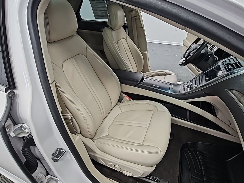 Used 2019 Lincoln MKZ Reserve w/ Reserve Plus Package image 39