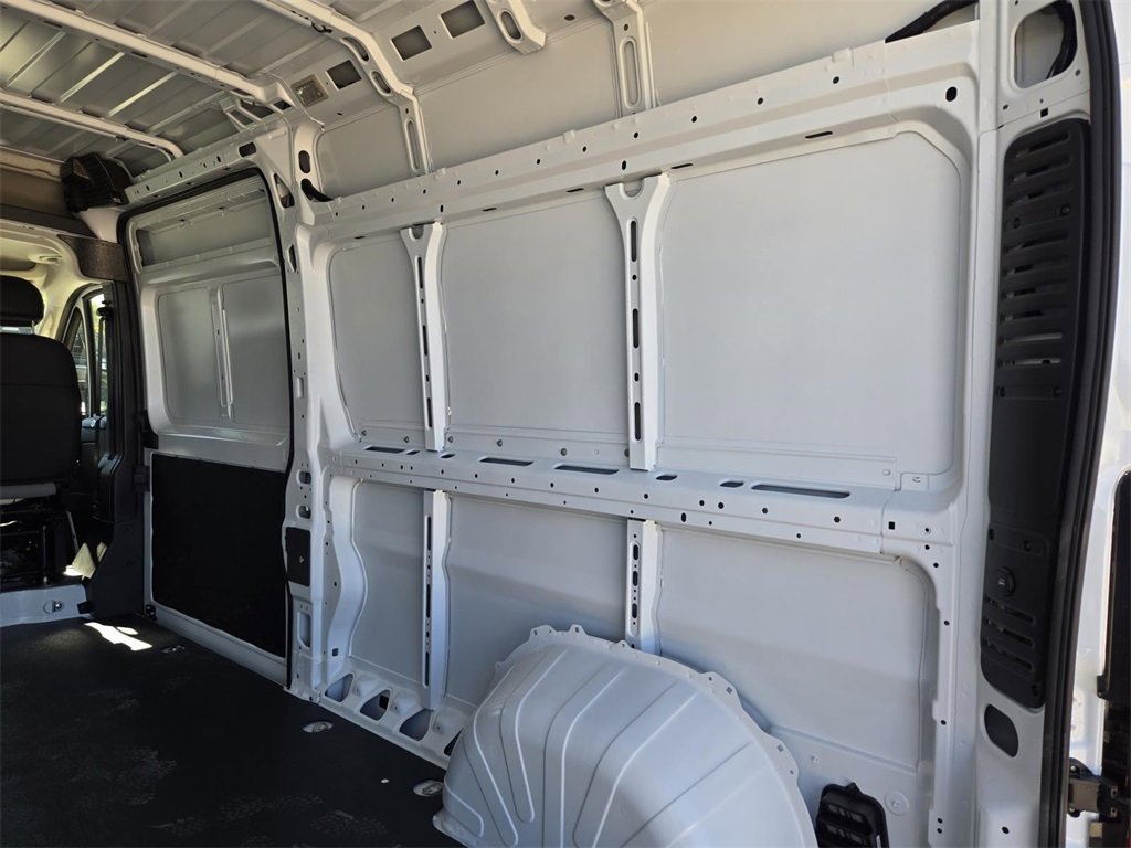 New 2026 RAM ProMaster 2500 w/ Upfitter's Prep Package image 12